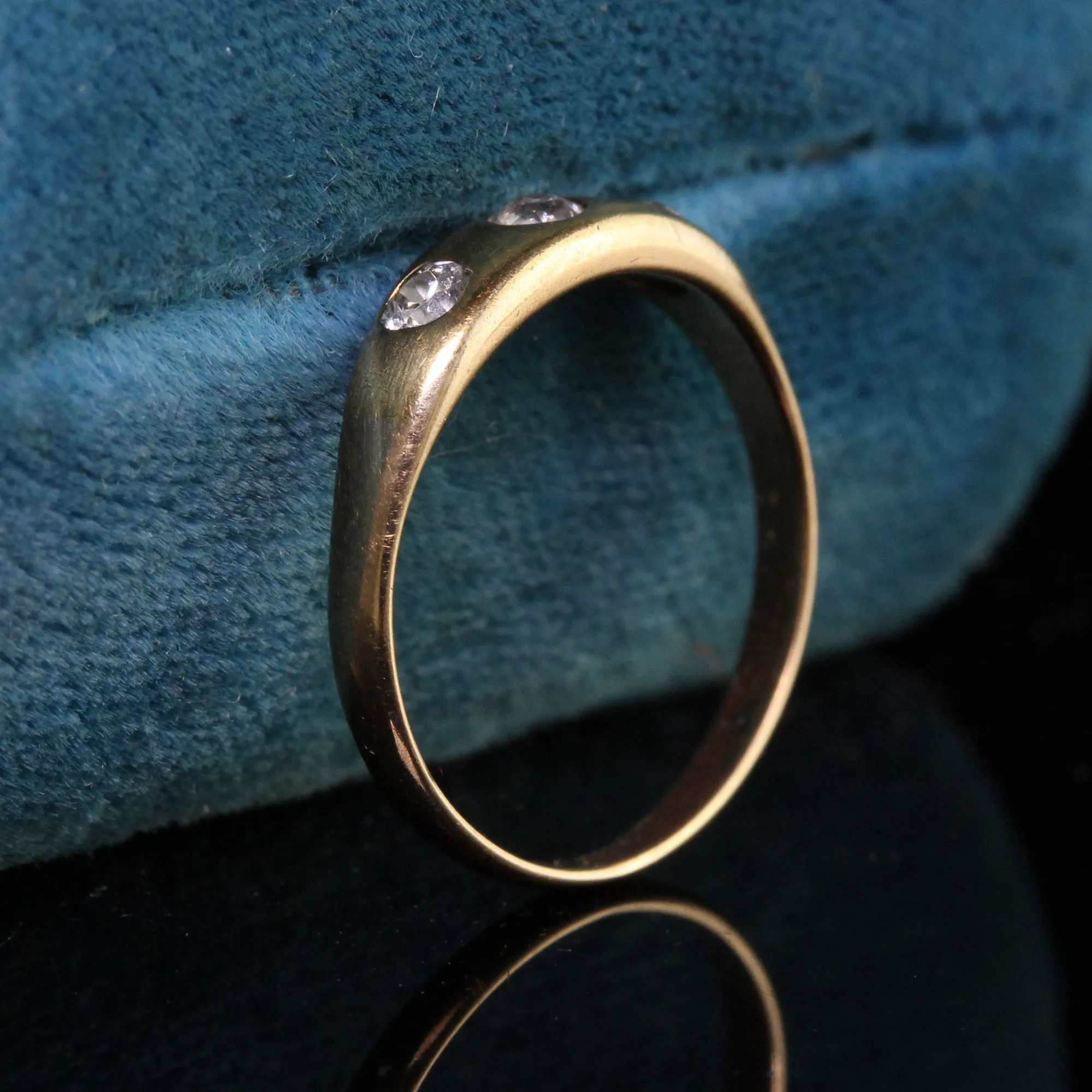 Antique Art Deco 14K Yellow Gold Old Euro Cut Diamond Three Stone Gypsy Ring