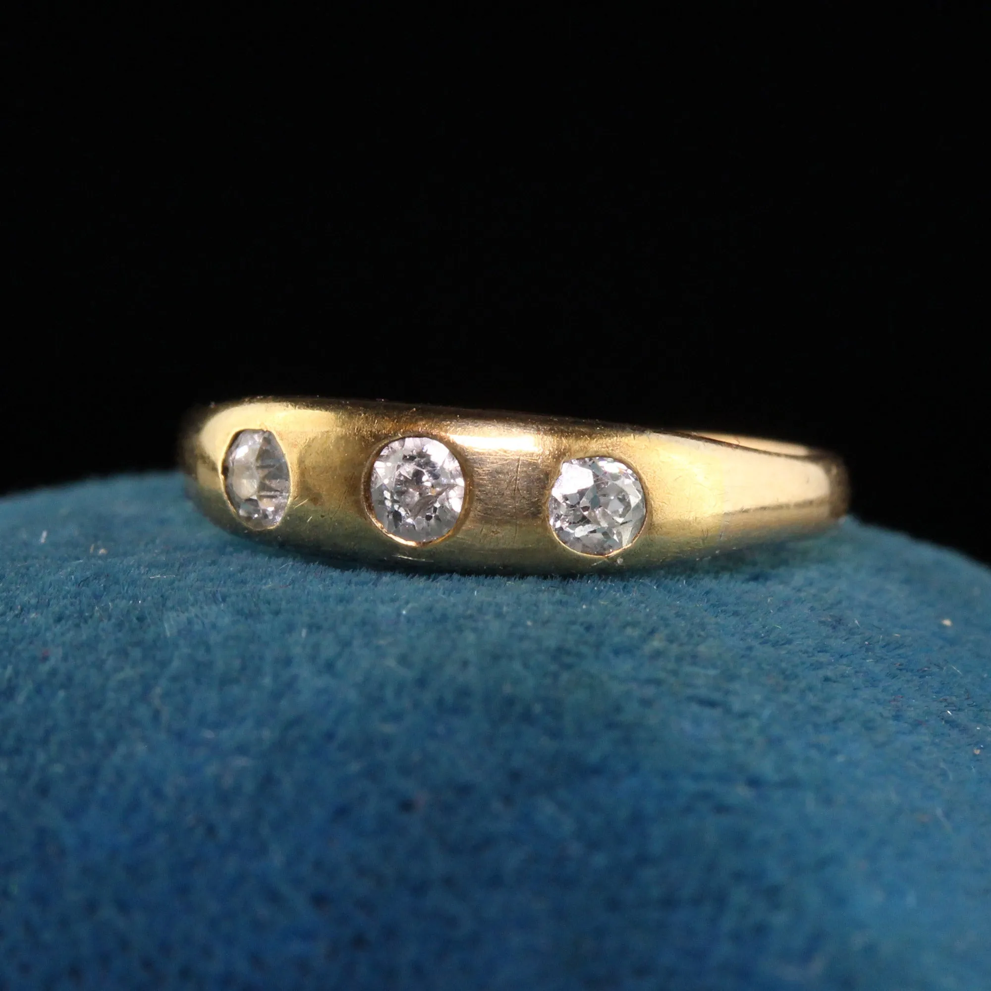 Antique Art Deco 14K Yellow Gold Old Euro Cut Diamond Three Stone Gypsy Ring