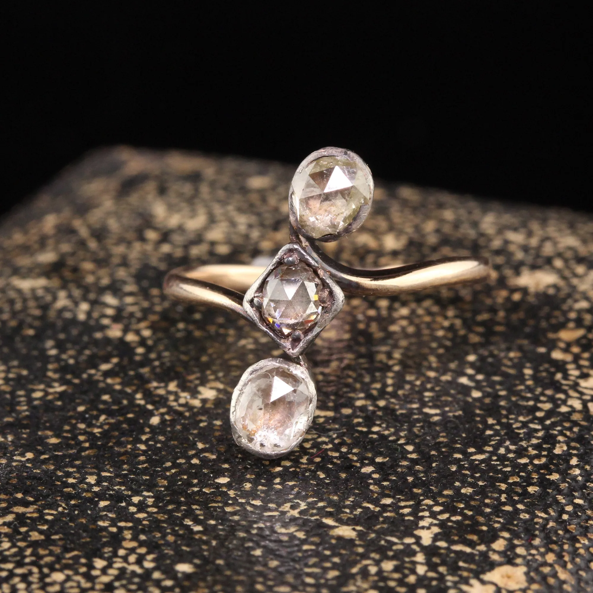 Antique Georgian 18K Yellow Gold Silver Top Rose Cut Diamond Three Stone Ring