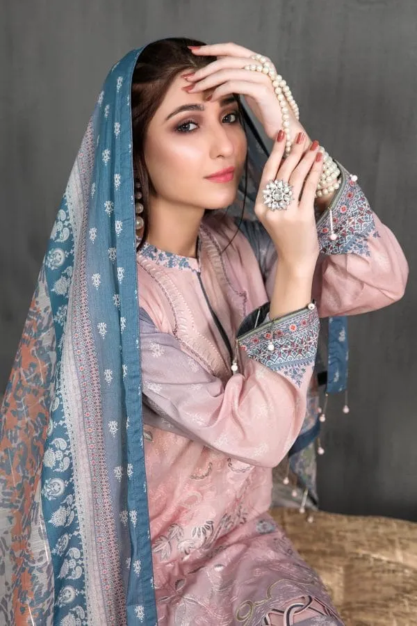 AYNUR by Tawakkal Unstitched Digital Print Embroidered Lawn Collection D-6892