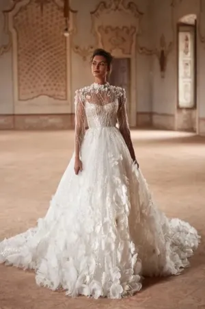 Ball Gown Luxury Wedding Dresses High Neck Long Sleeve Vestido De Novia Embroidery 3D Flowers Robe De Mariee