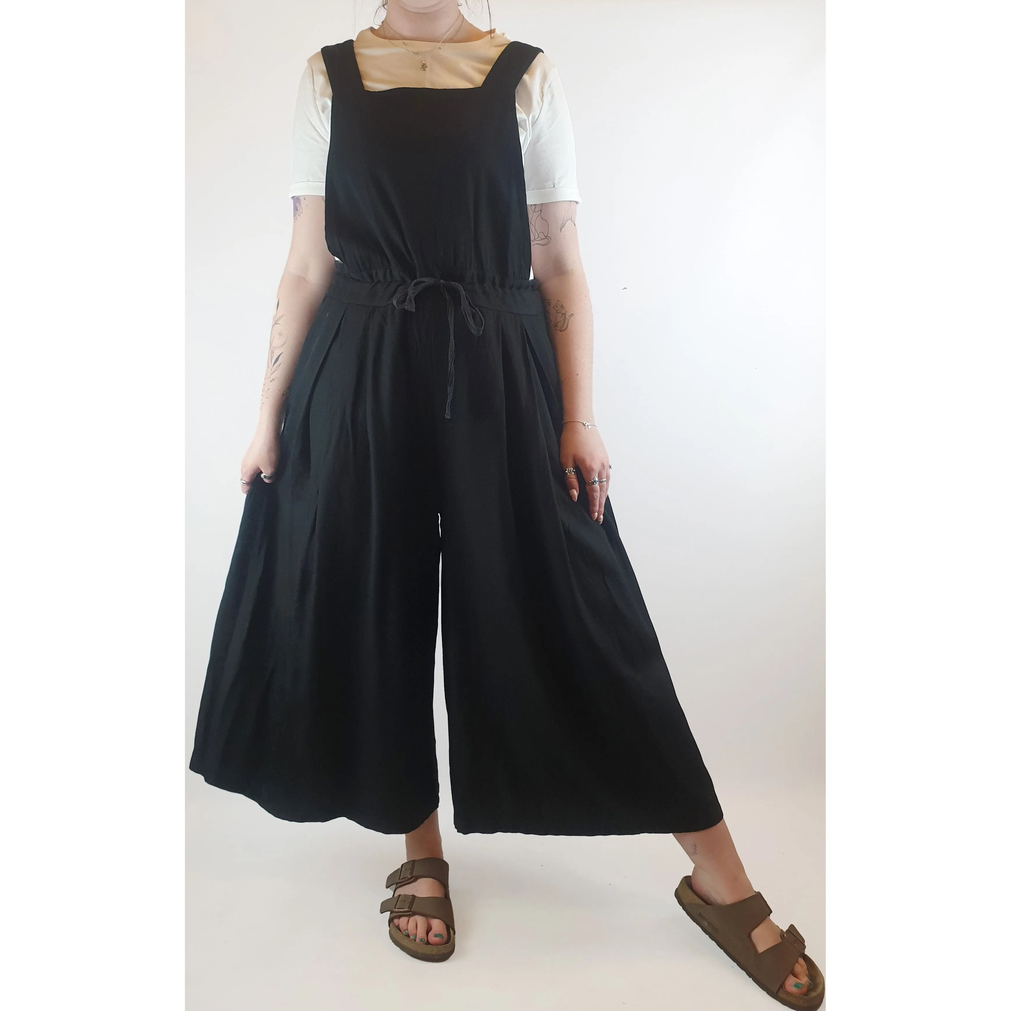Black linen-feel wide leg jumpsuit style pinafore fits size 12-14