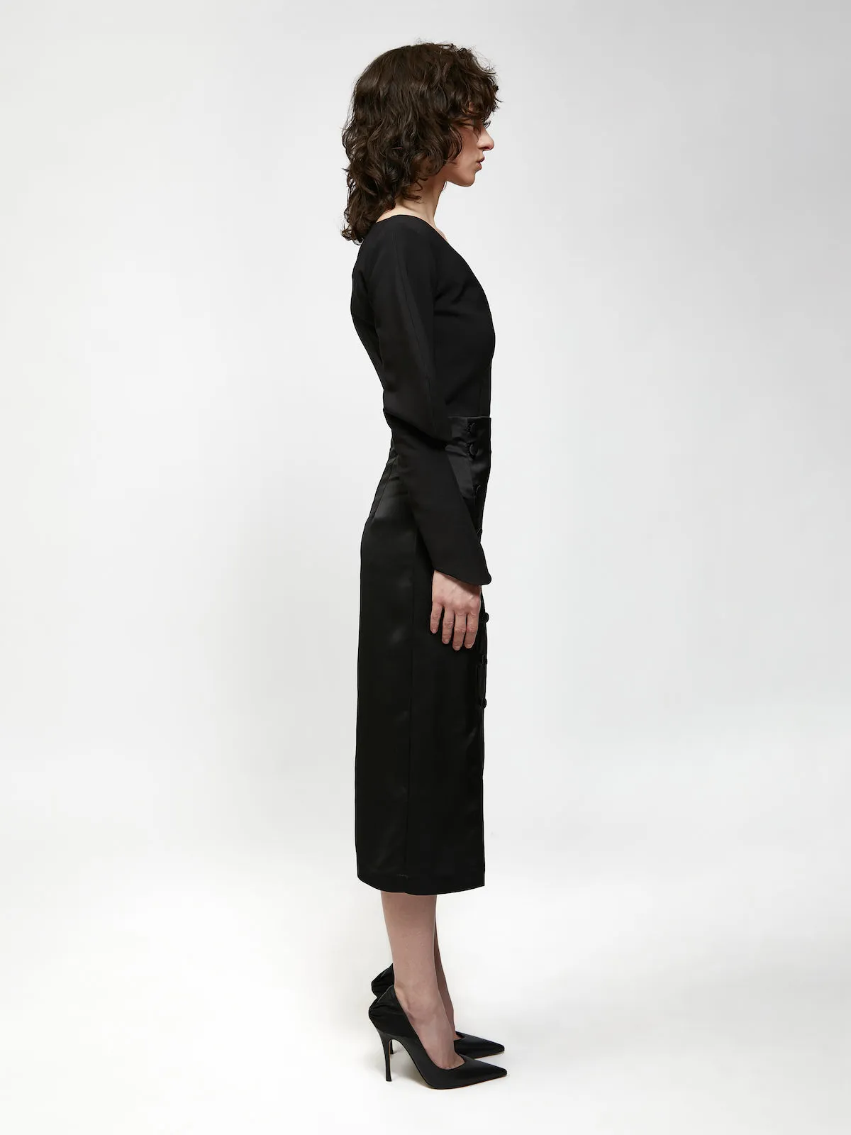 Black pencil skirt