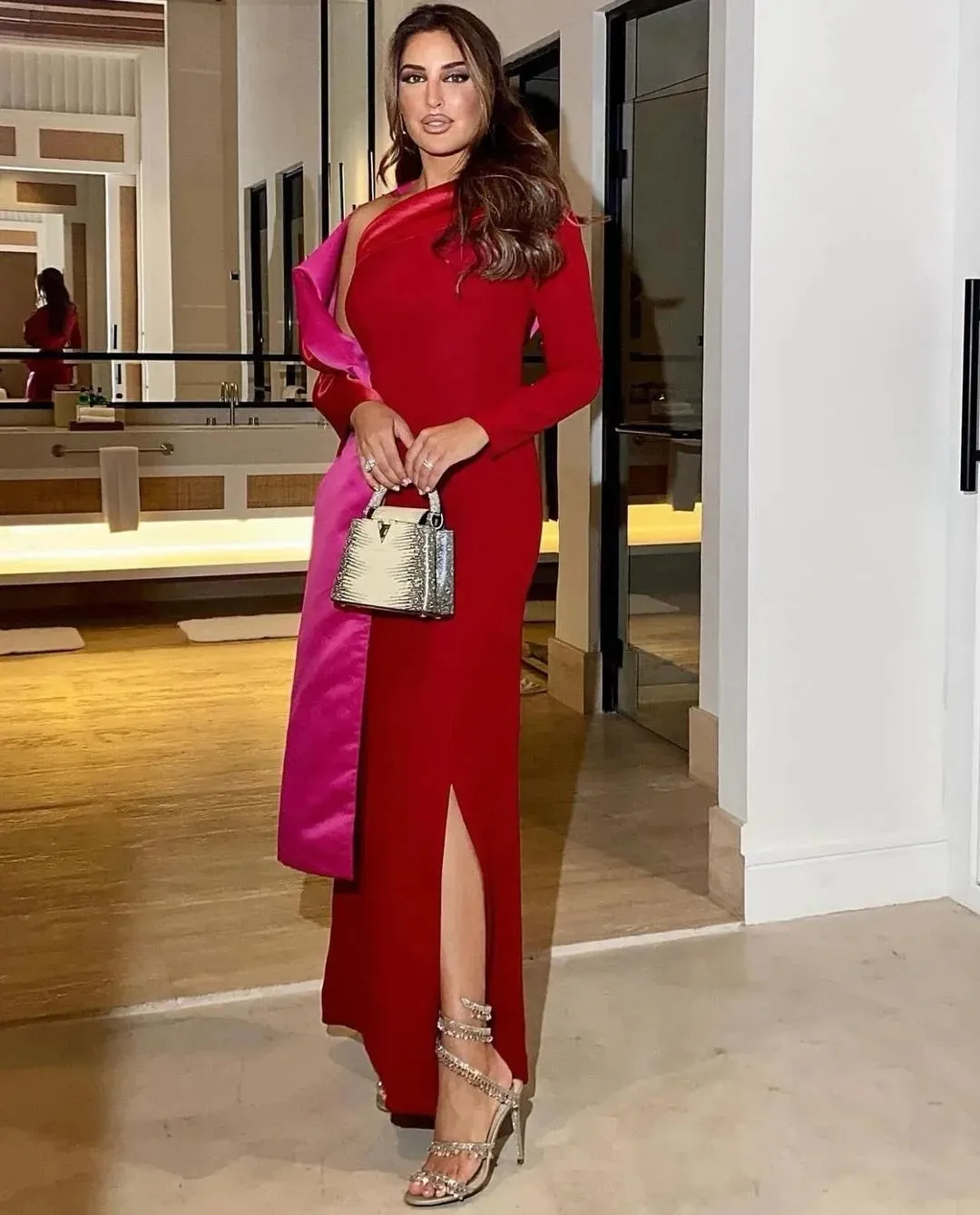 Burgundy Evening Dresses Crepe Long Sleeves Mermaid Prom Dresses Side Split Formal Occasion Dress Prom Gown Party Dress