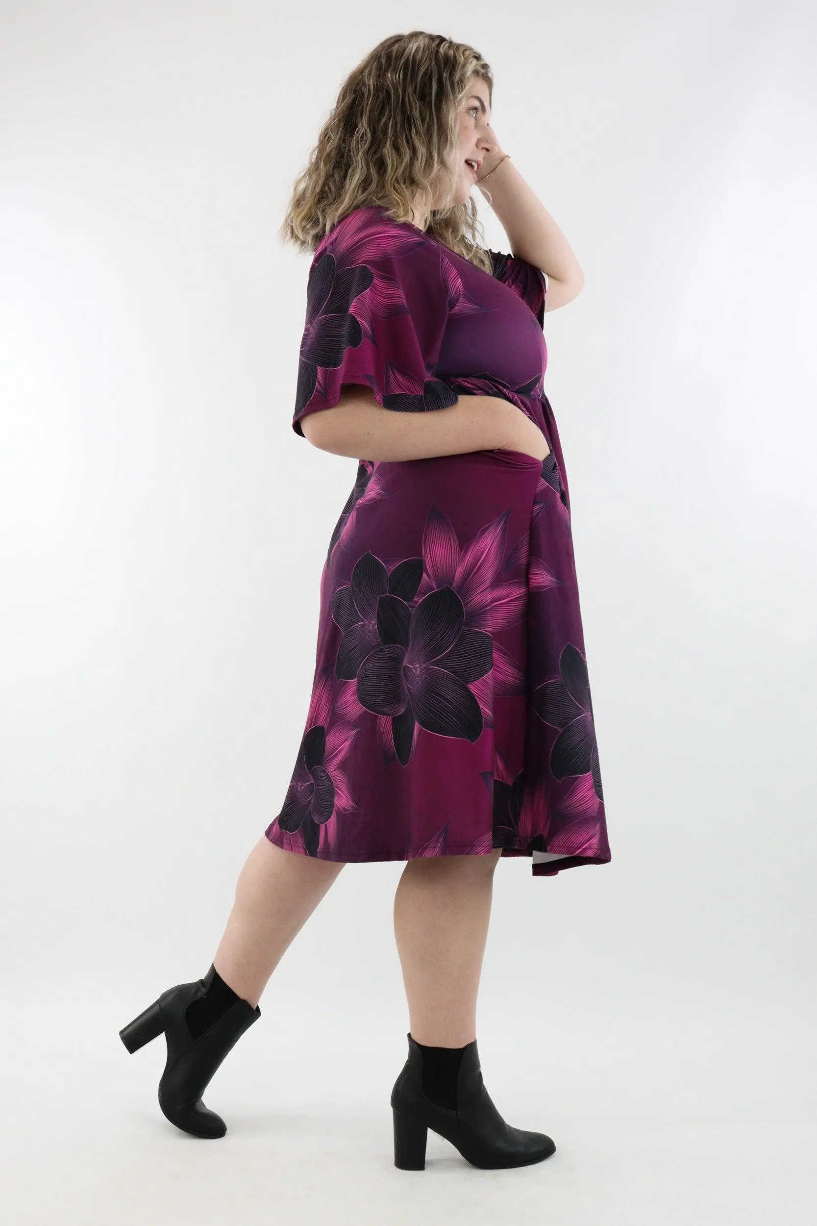 Burgundy Flower - Midi Length Dress - Mid Sleeve - Pockets