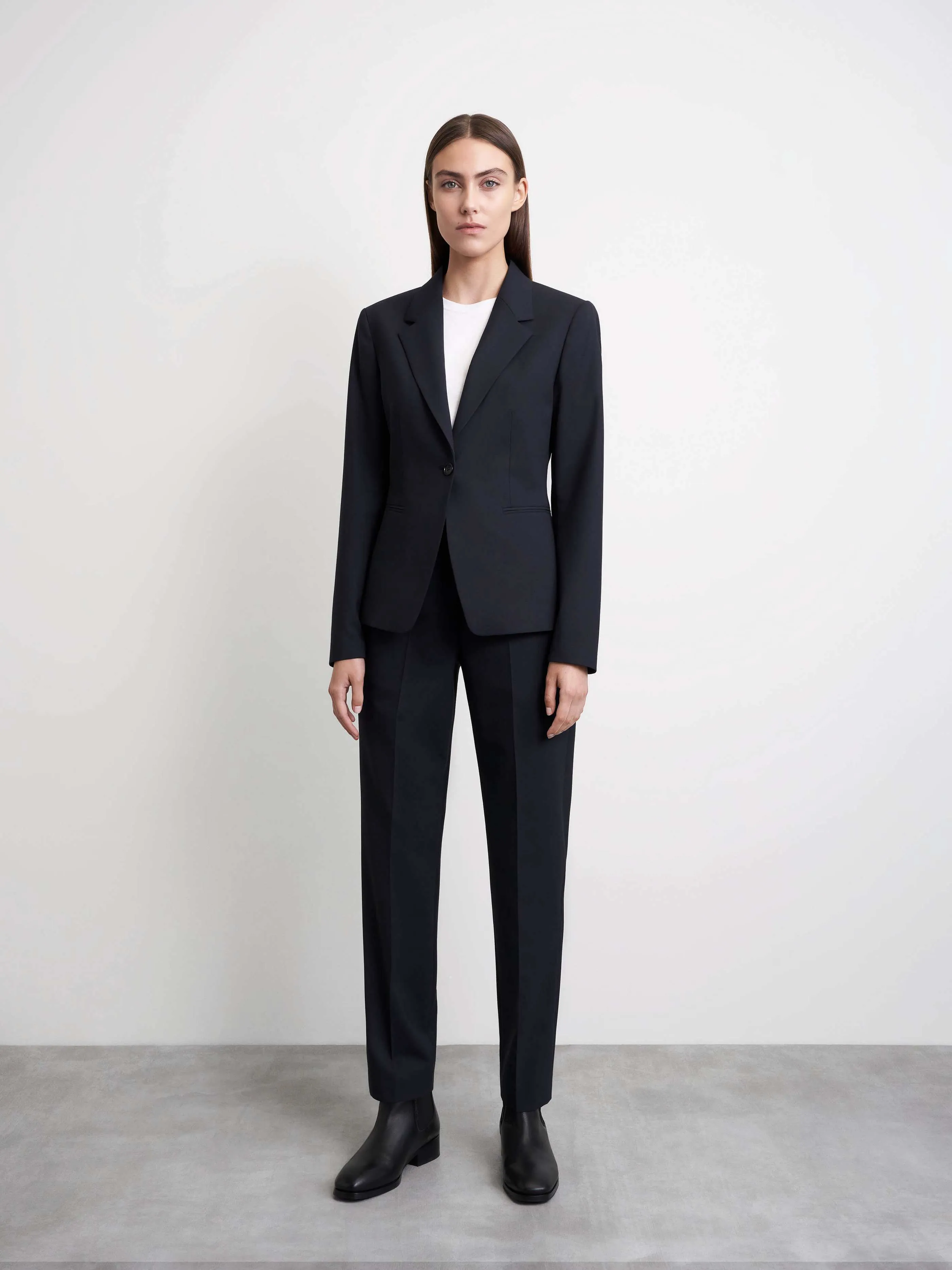 Crio Trousers in Navy