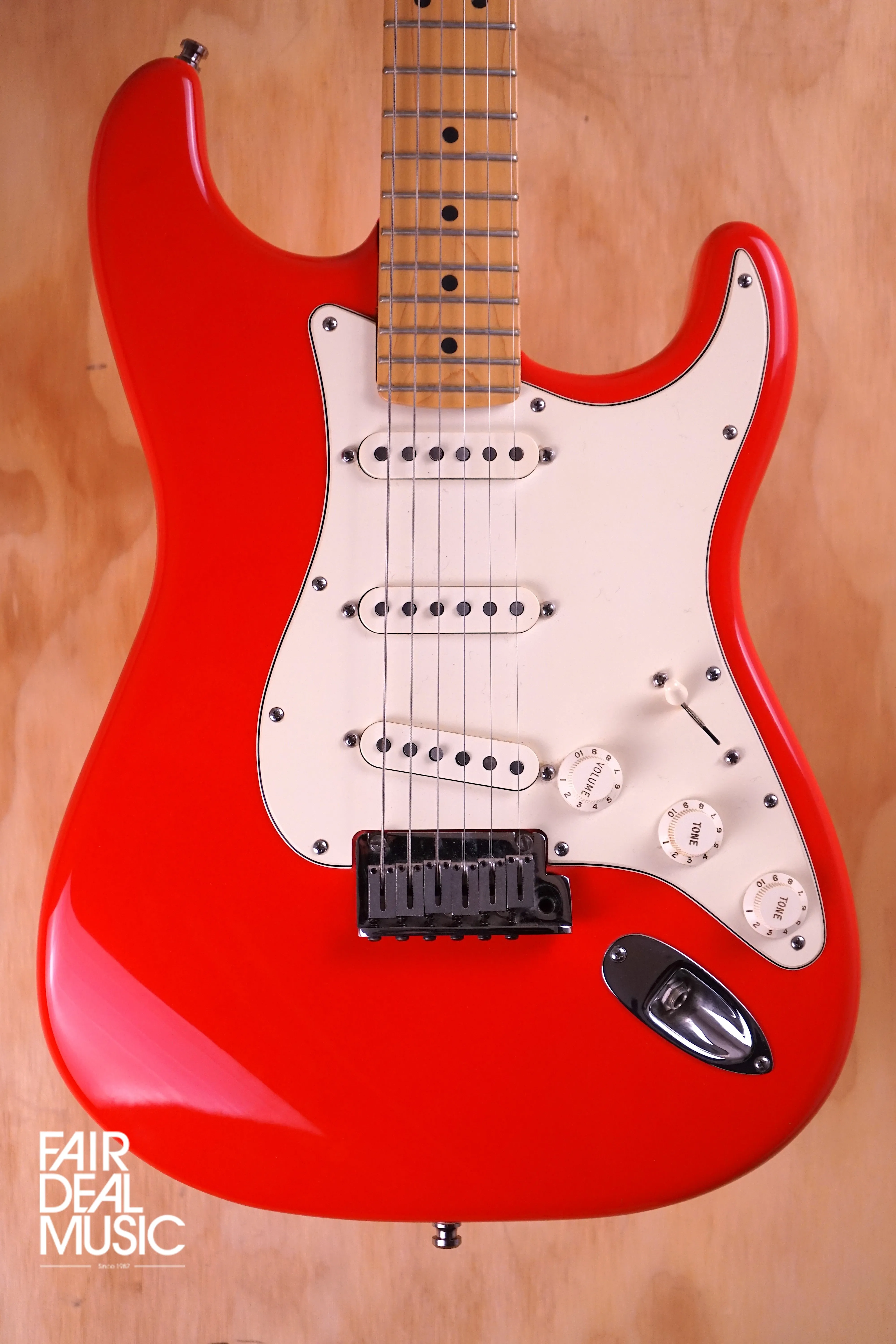 Fender 2000 American Stratocaster in Hot Rod Red, USED