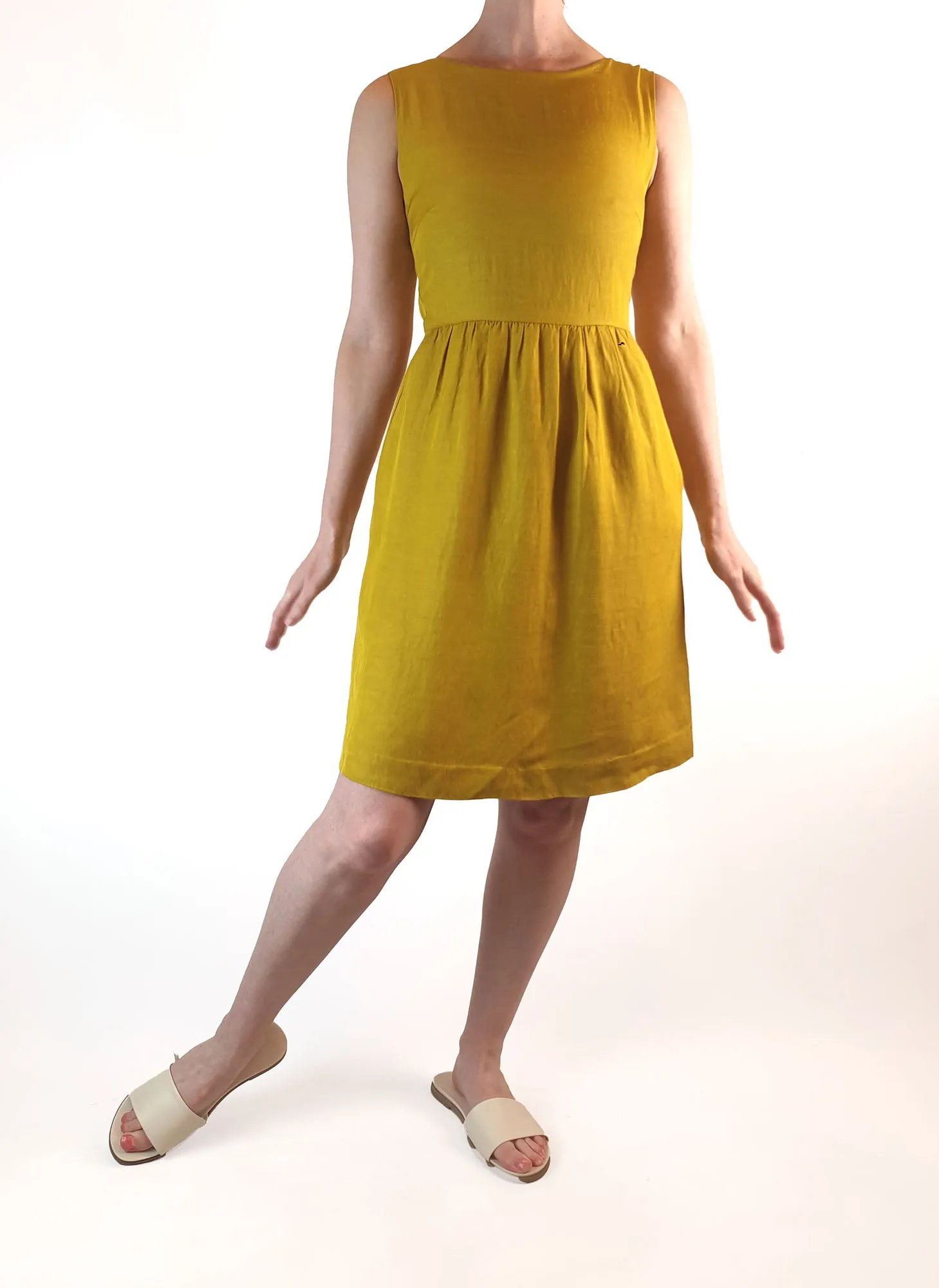 Gorman mustard linen mix sleeveless dress with pockets size 10 (tiny fit, best fits size 6)