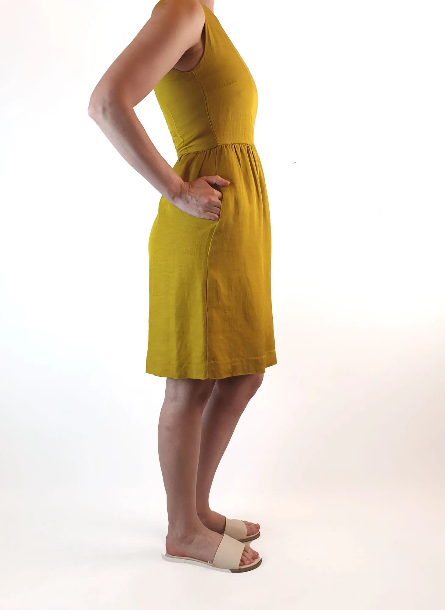 Gorman mustard linen mix sleeveless dress with pockets size 10 (tiny fit, best fits size 6)