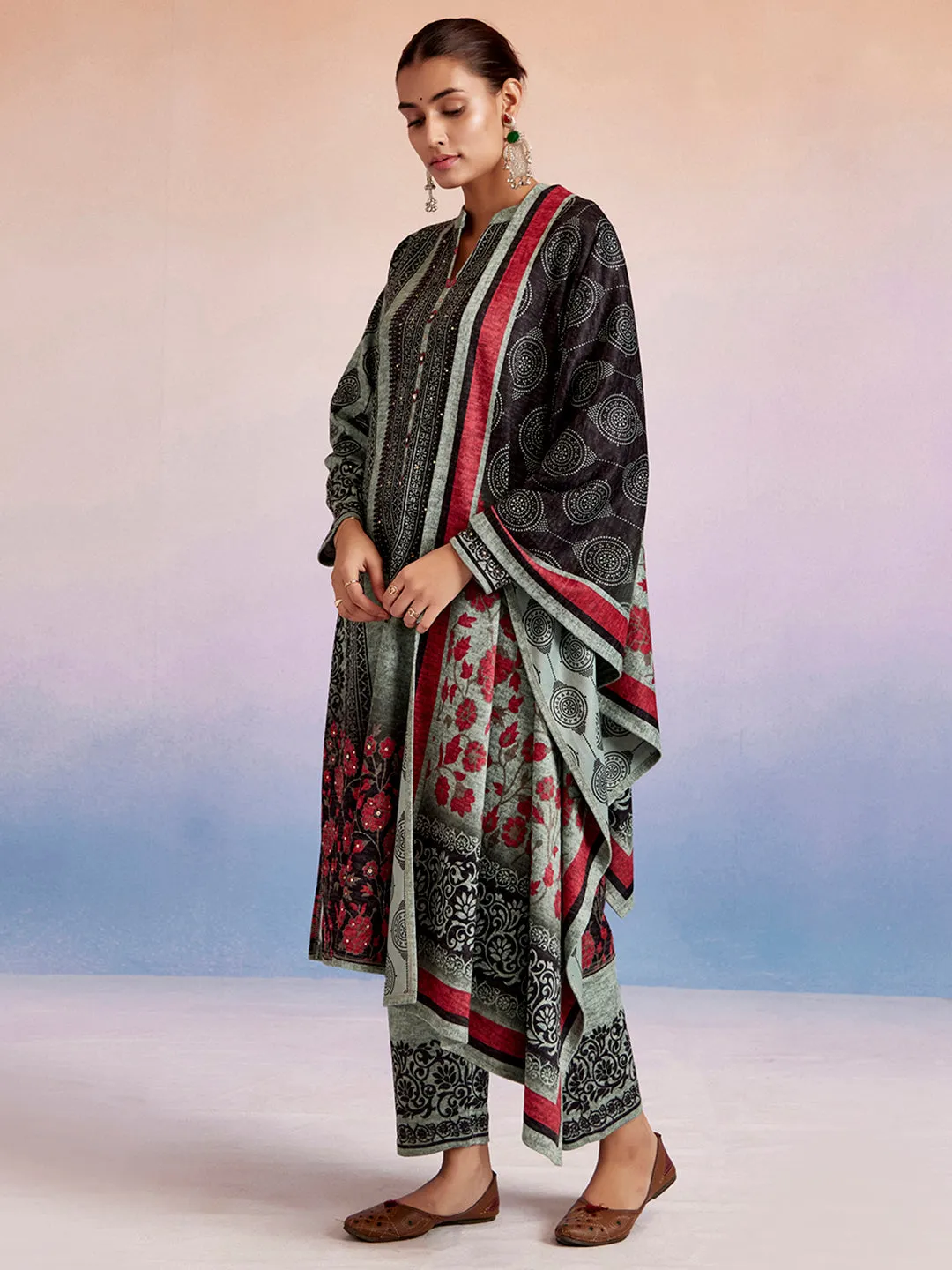 Green Woolen Ethnic Printed Kurta Set With Dupatta