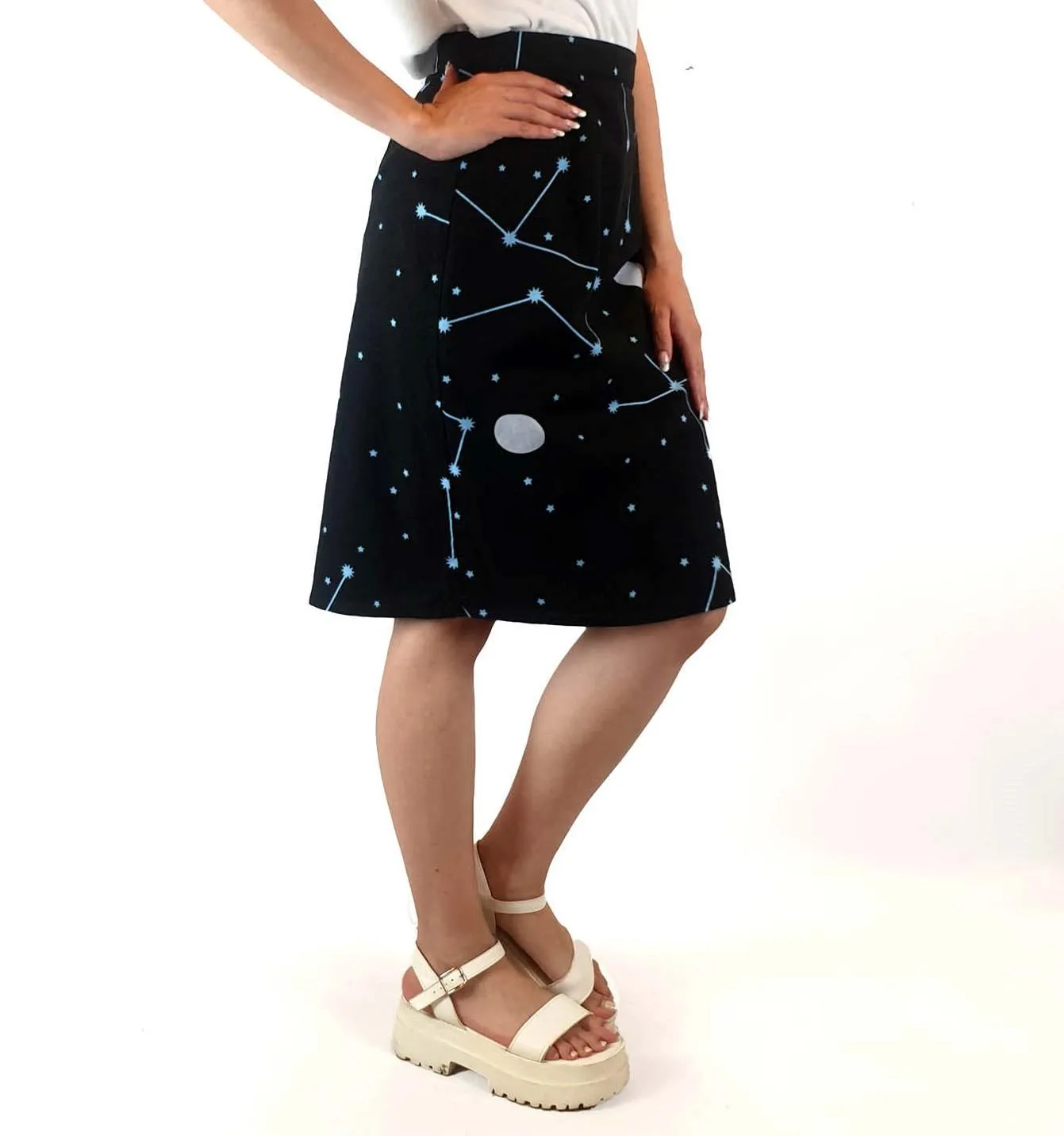 Jericho Road constellation print skirt size 10
