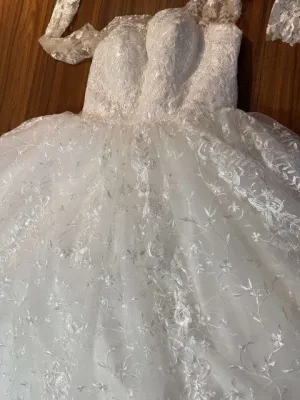 Long Sleeves Sexy Back Royal Train Bridal Dress