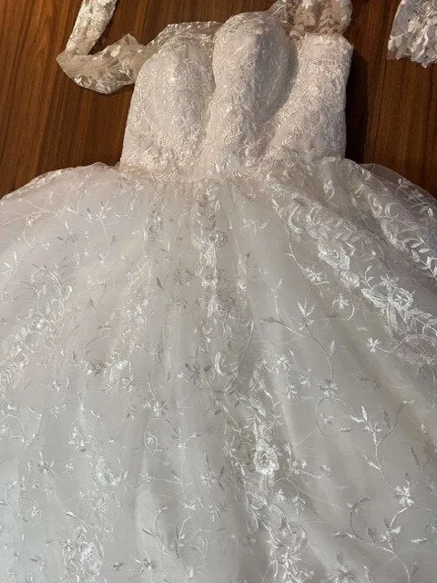Long Sleeves Sexy Back Royal Train Bridal Dress