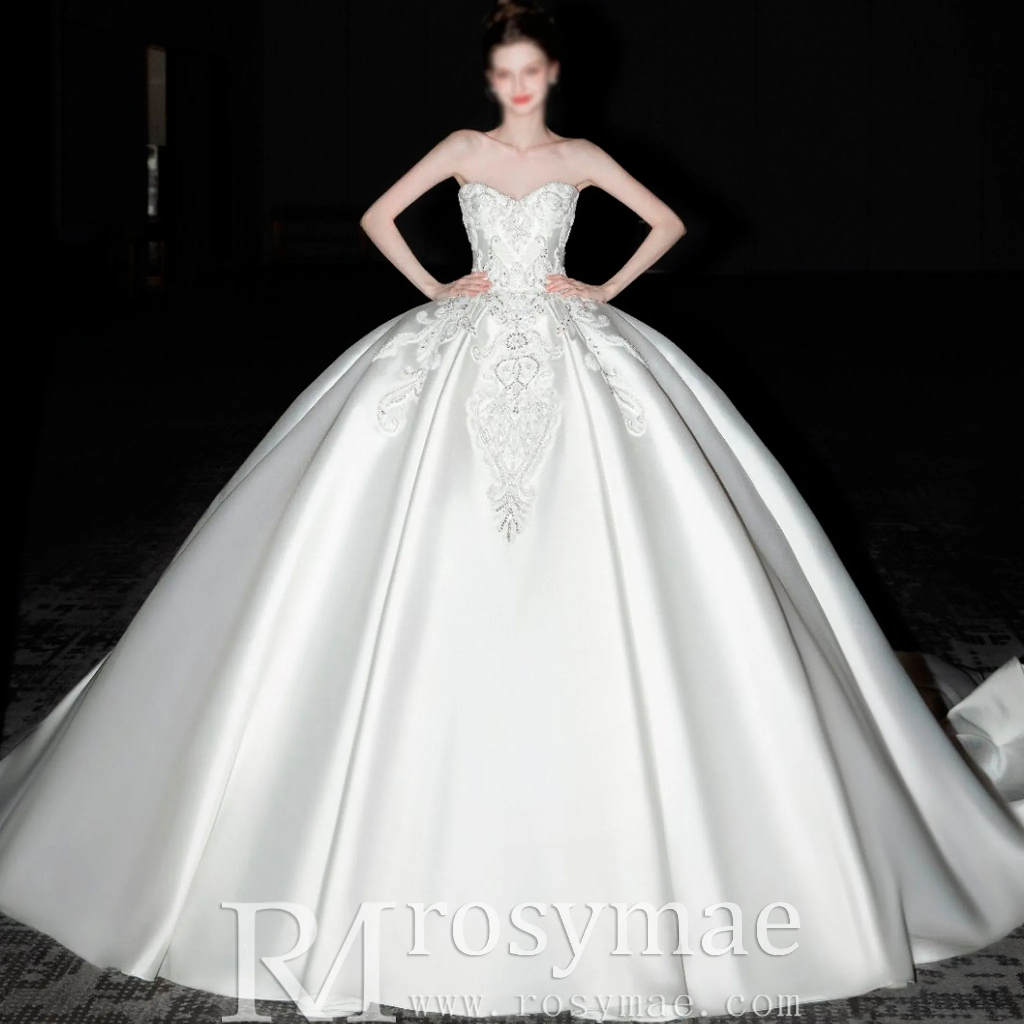 Luxury Satin Ball Gown Sweetheart Wedding Dress with Detachable Sleeve