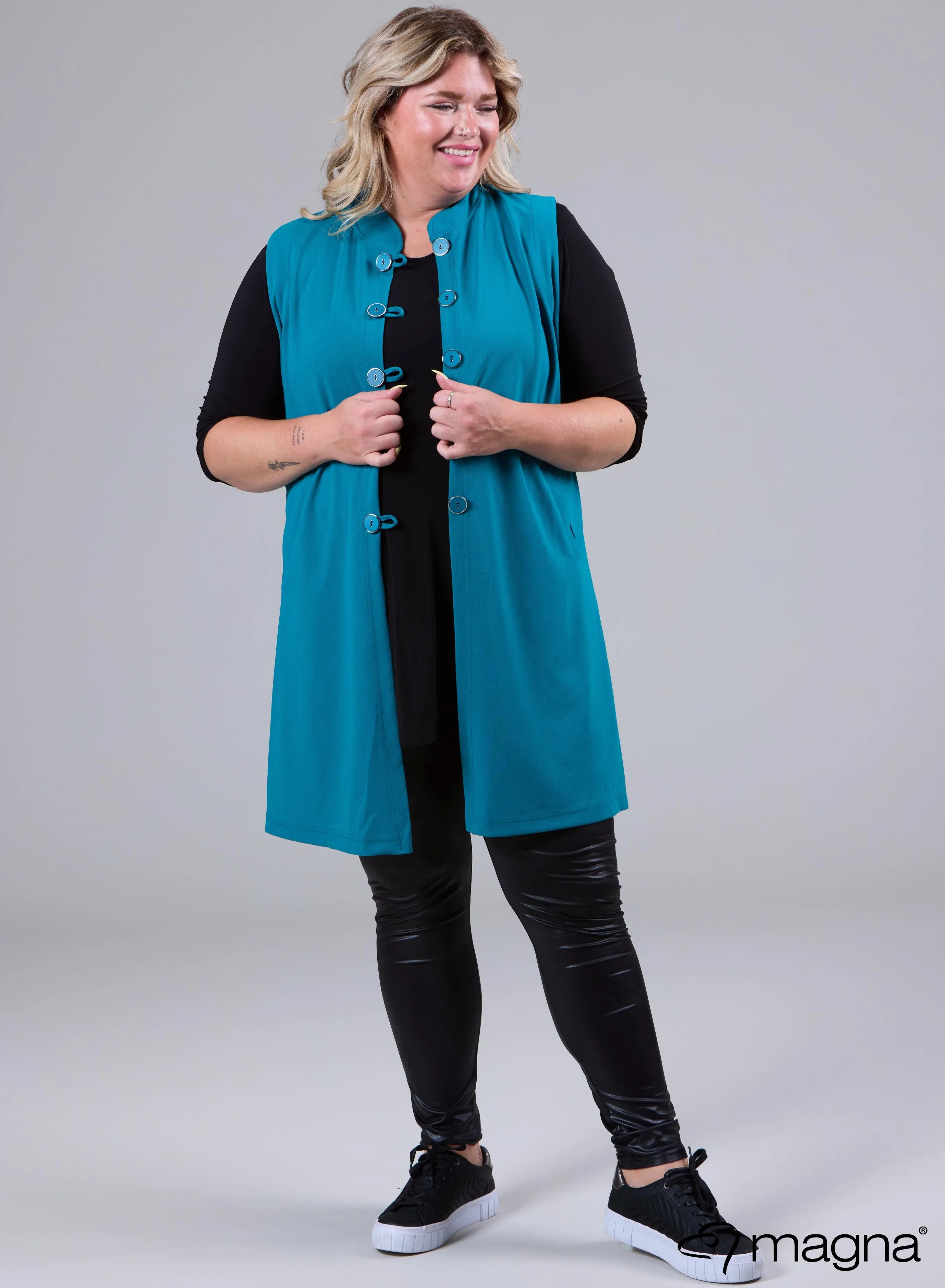 Magna Button Gilet Petrol Blue