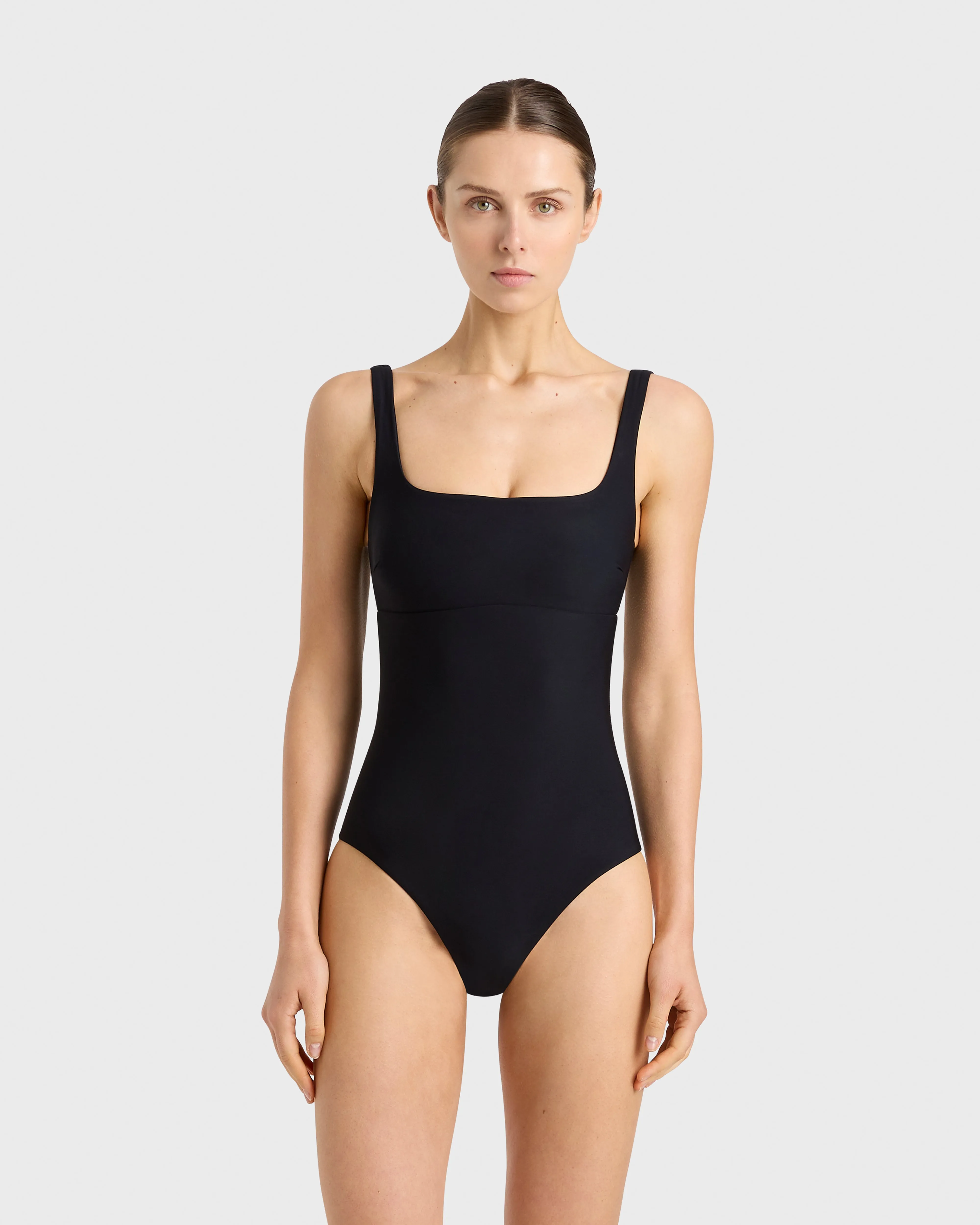 Maika One Piece - Black