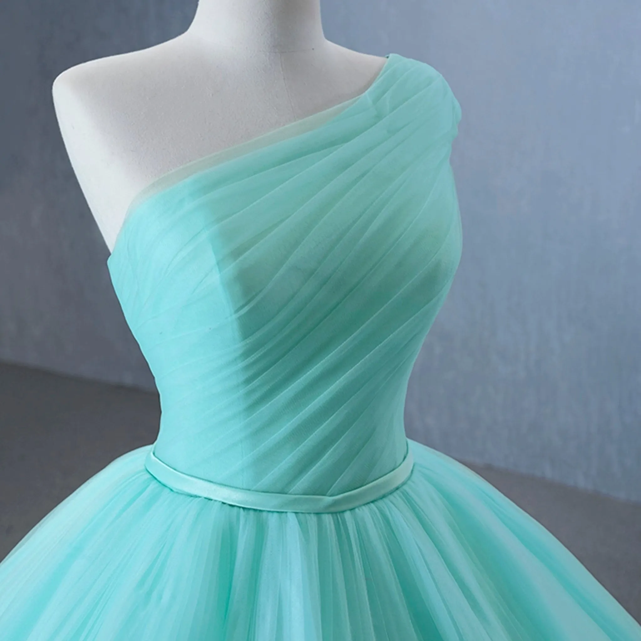 One Shoulder Ball Gown Quinceanera Dress with Court Train