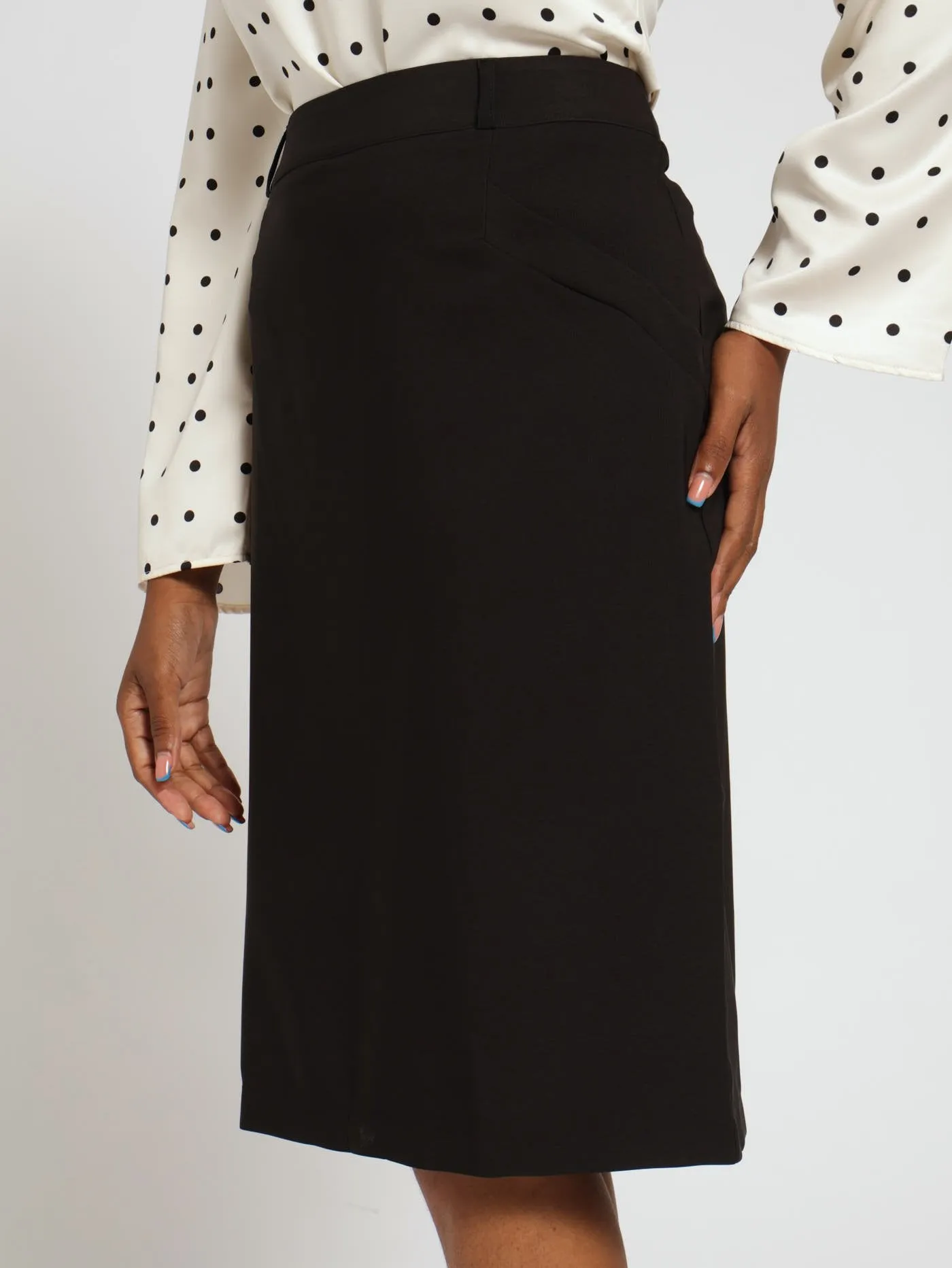 Pencil Skirt With Pocket Detail - Black