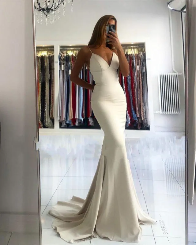 Radiant Red Mermaid Prom Gown with Delicate Spaghetti Straps