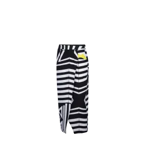 SABIRA Airforce Black & White