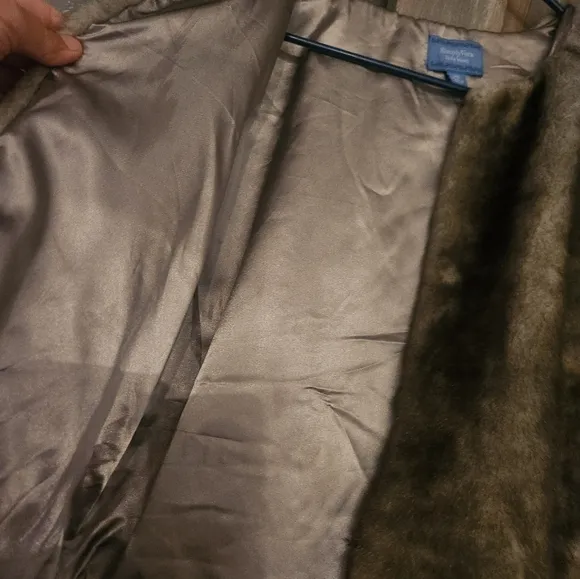 Simply Vera Wang Faux Fur Brown Coat Top short sleeve Boleto