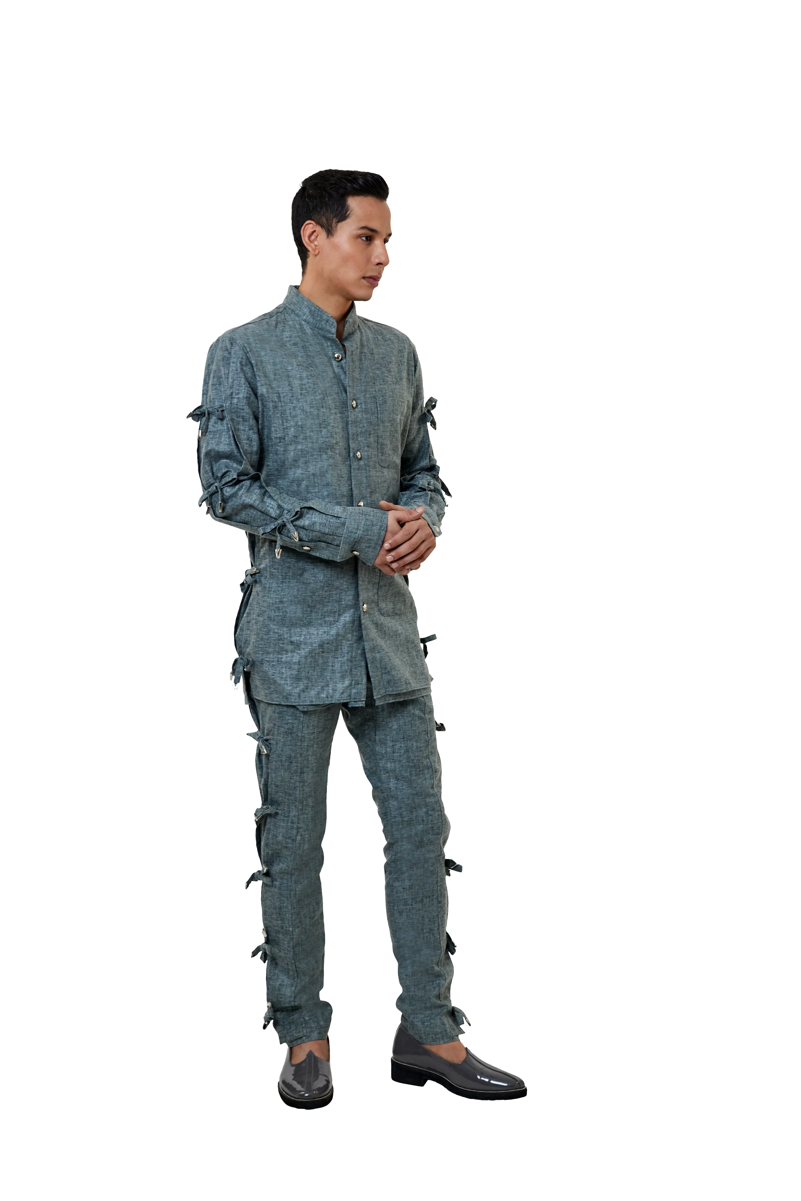 TIE-UP SAFARI SUIT
