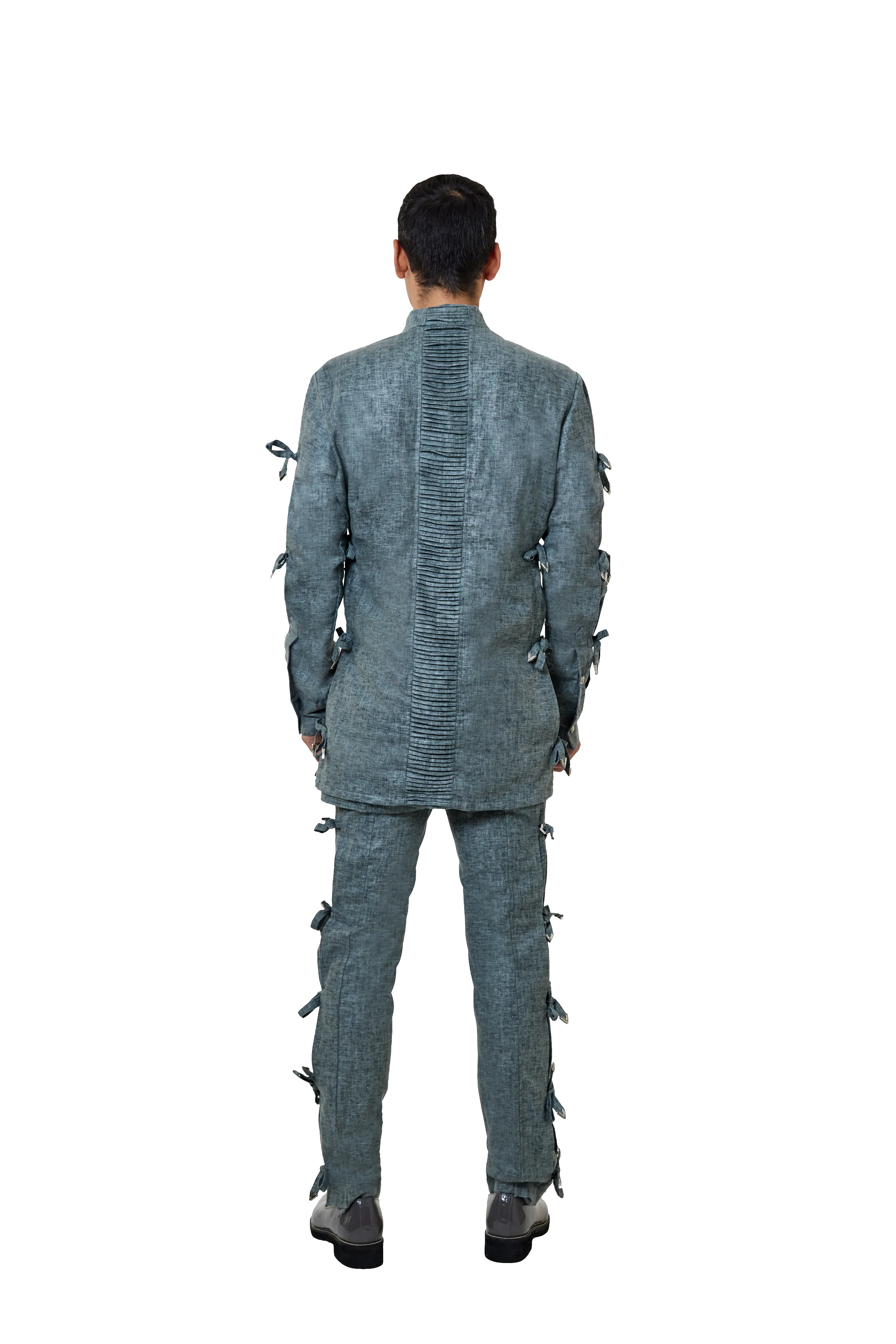 TIE-UP SAFARI SUIT